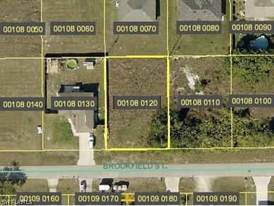 4908 Brookfield St., Lehigh Acres, FL 33971