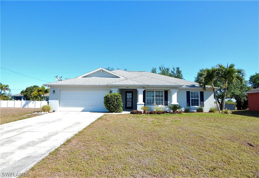 427 NE 24th Ter., Cape Coral, FL 33909