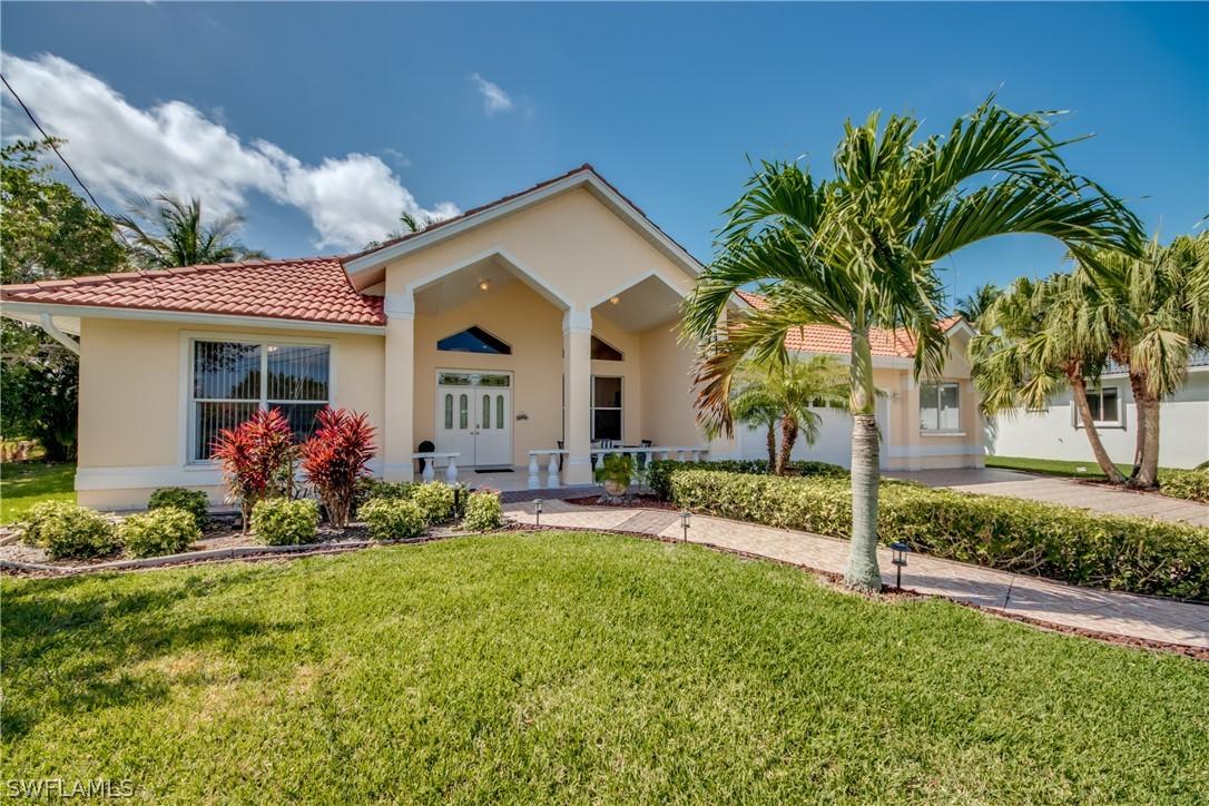 1702 SW 53rd Ln., Cape Coral, FL 33914