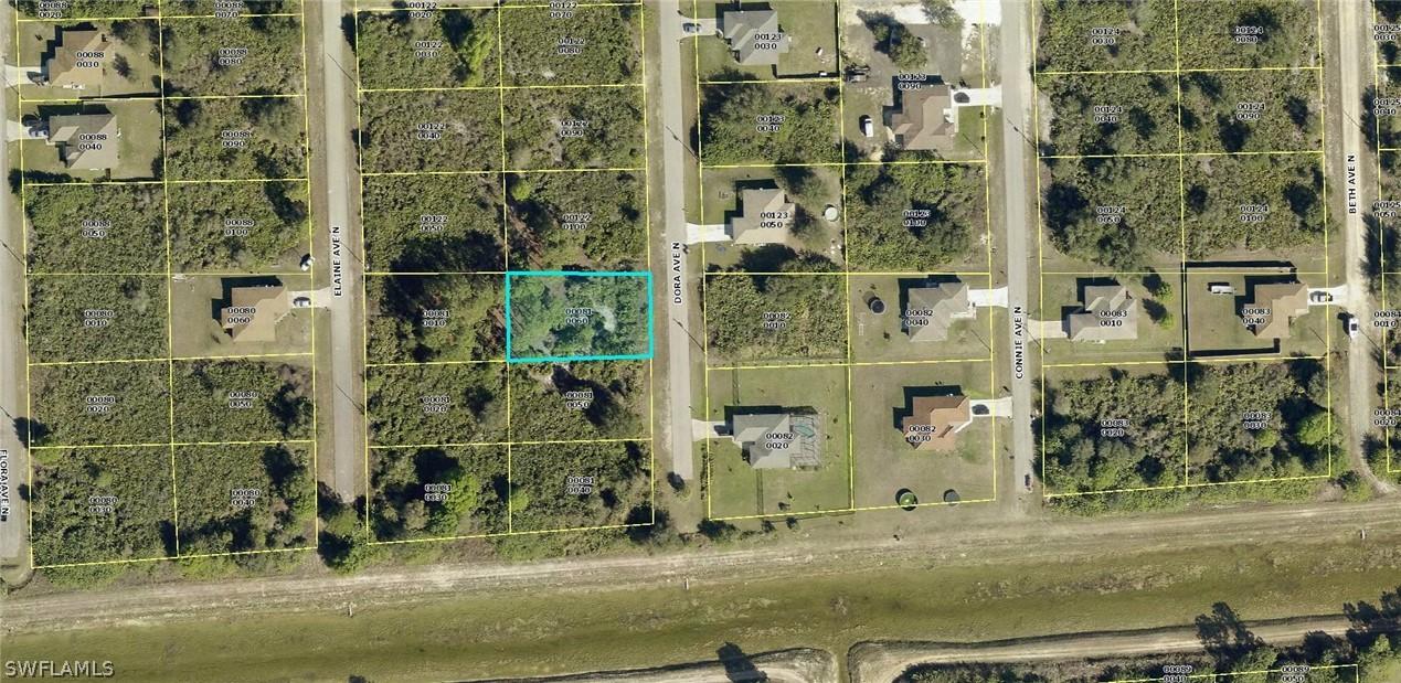 6005 Dora Ave., Lehigh Acres, FL 33971
