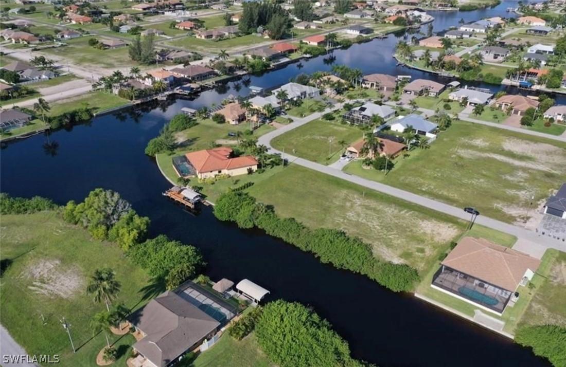 407 NW 35th Pl., Cape Coral, FL 33993