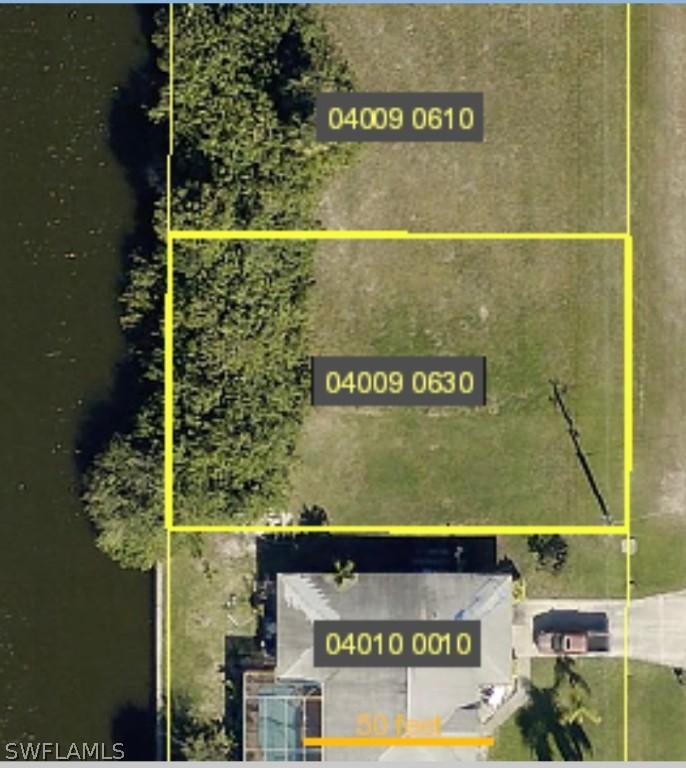 300 NW 29th Pl., Cape Coral, FL 33993