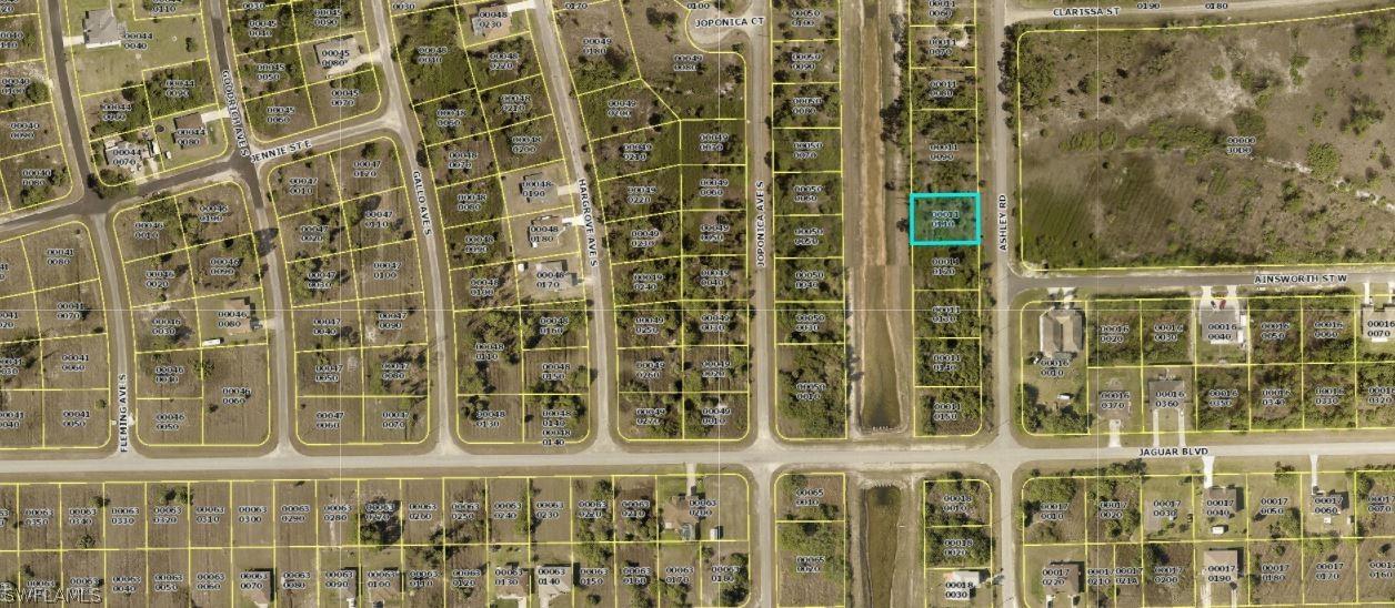 786 Ashley Rd., Lehigh Acres, FL 33974