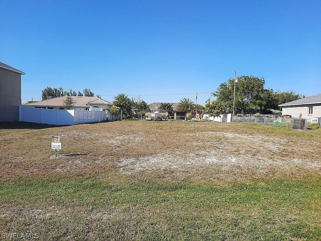 1151 SW 40th Ter., Cape Coral, FL 33914