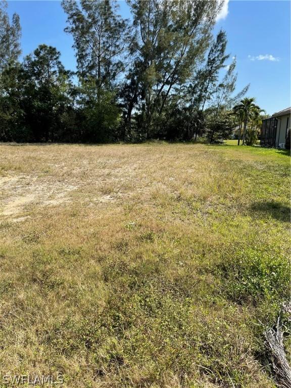 1810 NE 2nd Ter., Cape Coral, FL 33909