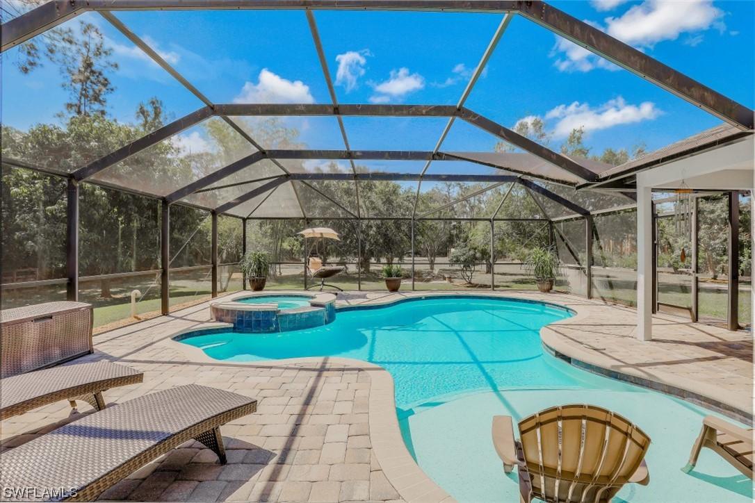 4530 7th Ave., Naples, FL 34119