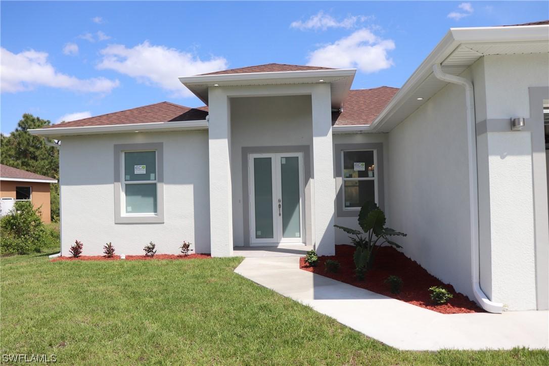 827 Sunrise Blvd., Lehigh Acres, FL 33974