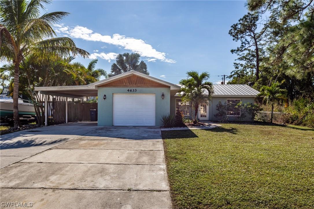 4633 Santiago Ln., Bonita Springs, FL