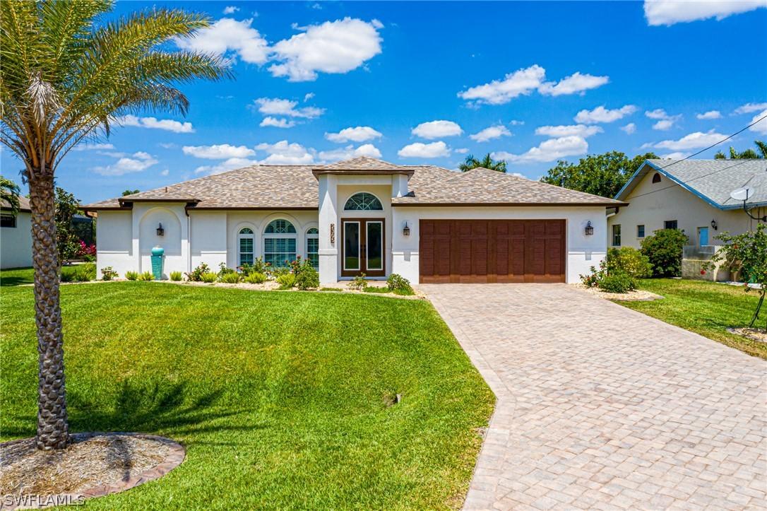 2305 SW 40th Ter., Cape Coral, FL 33914