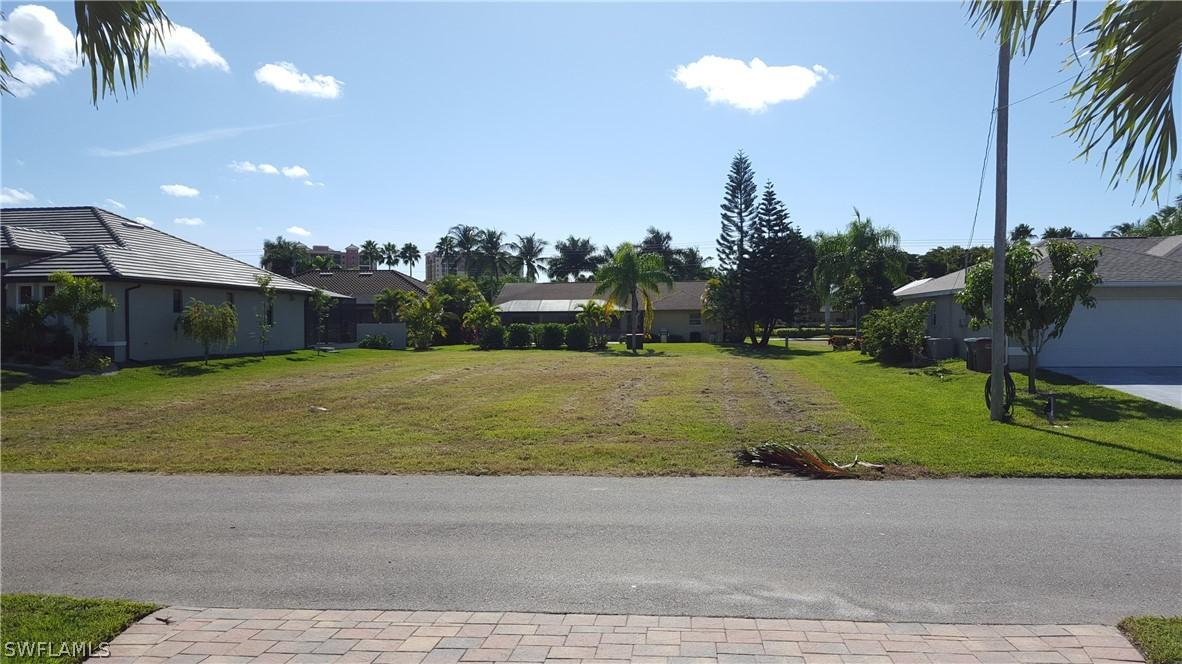 1712 SW 54th Ln., Cape Coral, FL 33914