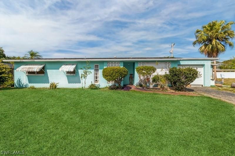 109 Texas Rd., Lehigh Acres, FL 33936
