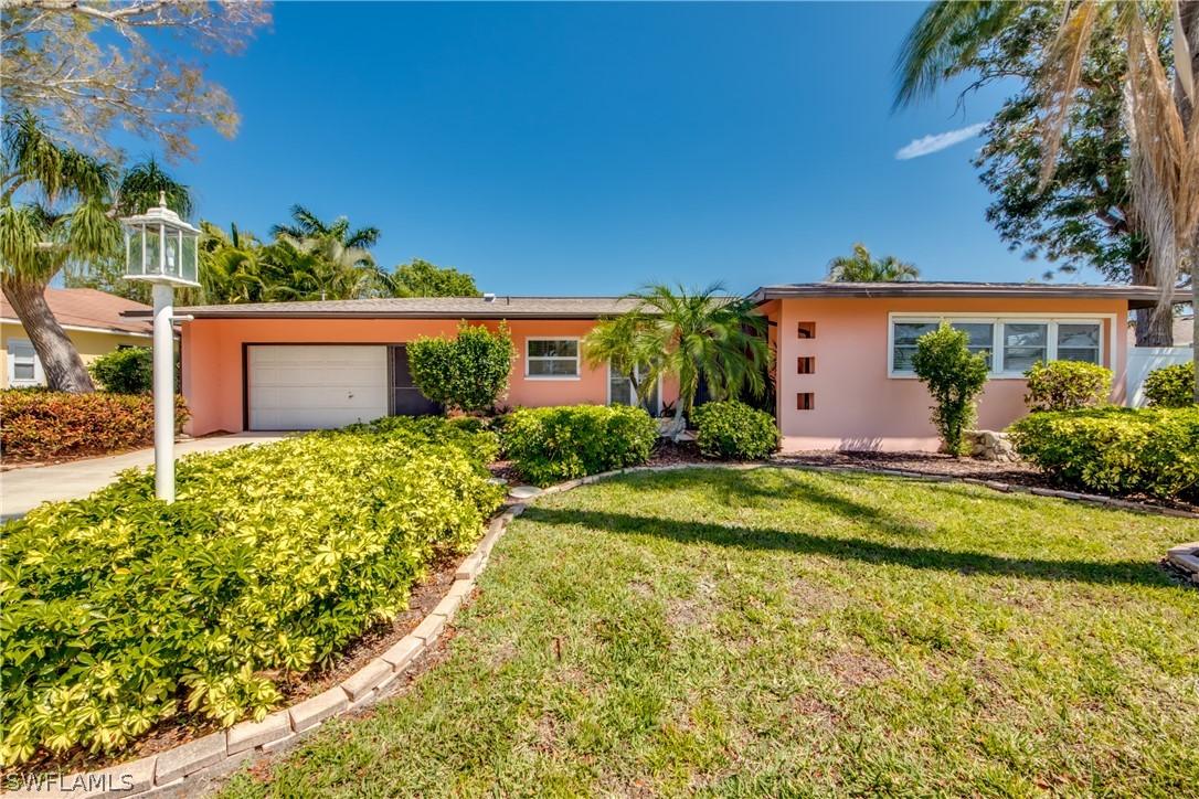1829 Cornwallis Pkwy., Cape Coral, FL 33904
