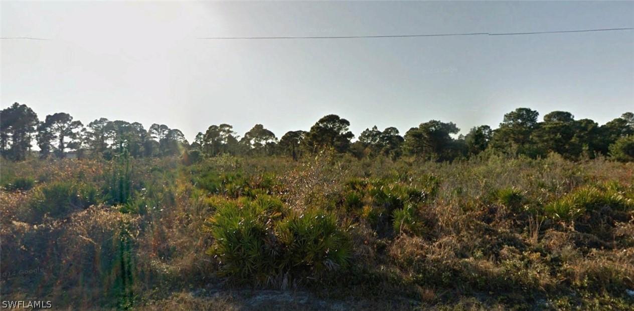 472/474 Lotus Ave., Lehigh Acres, FL 33974
