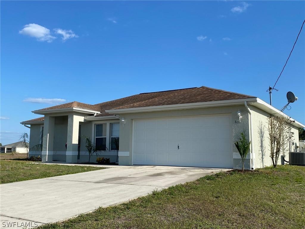 830 Lamar St., Lehigh Acres, FL 33974