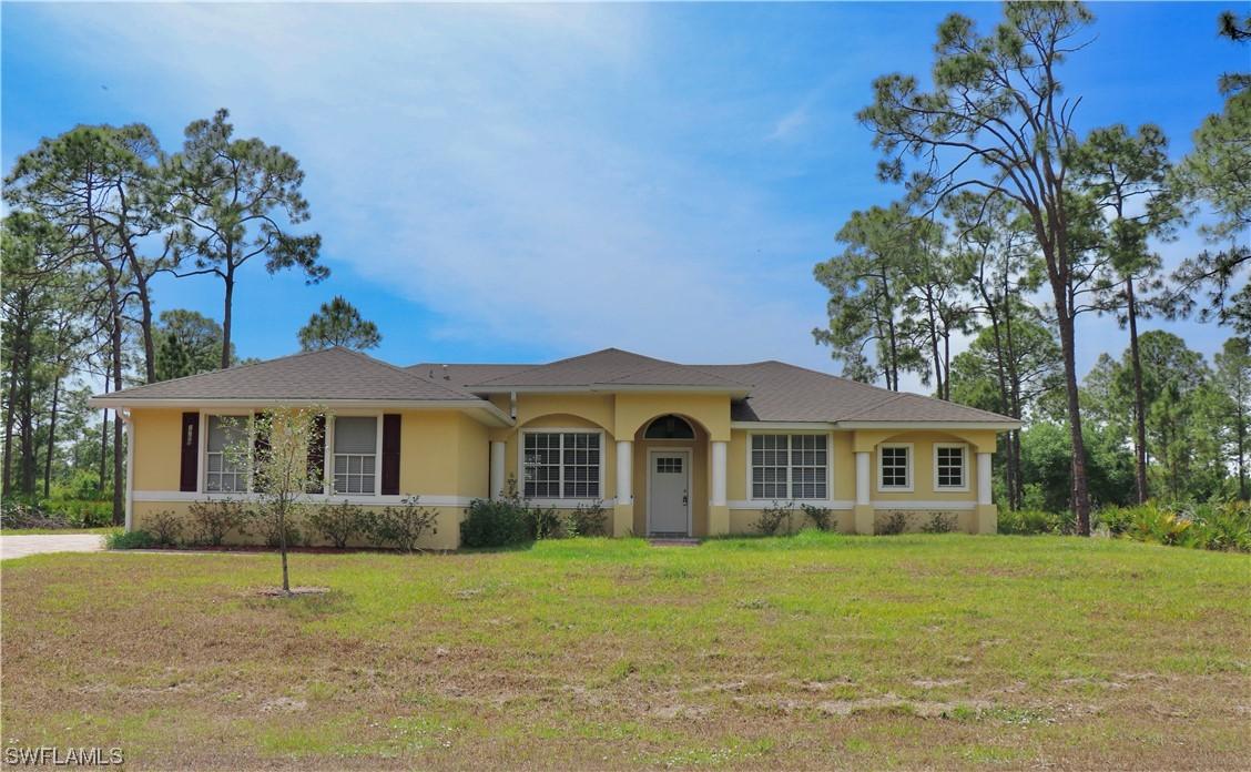 1709 Richmond Ave., Lehigh Acres, FL 33972