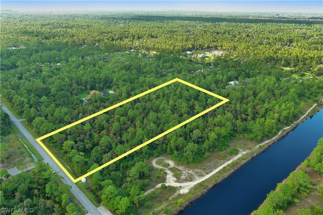 6th Ave., Naples, FL 34120