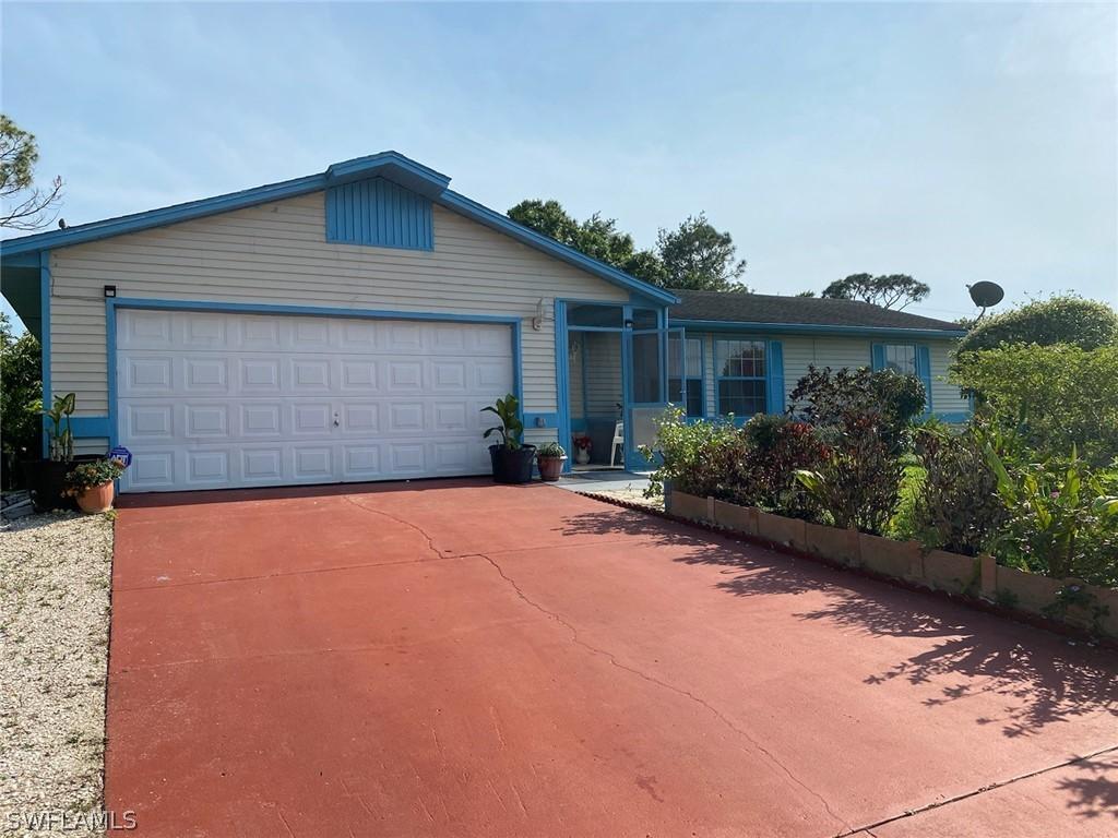 5207 5th St., Lehigh Acres, FL 33971