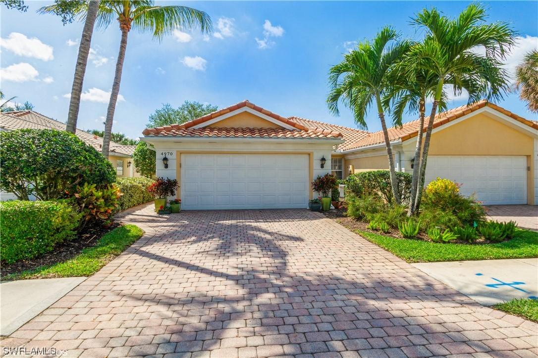 4970 Kingston Way, Naples, FL 34119