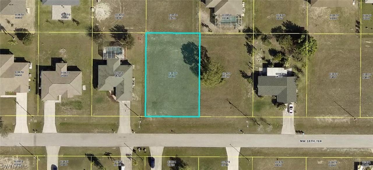 1727 NW 18th Ter., Cape Coral, FL 33993