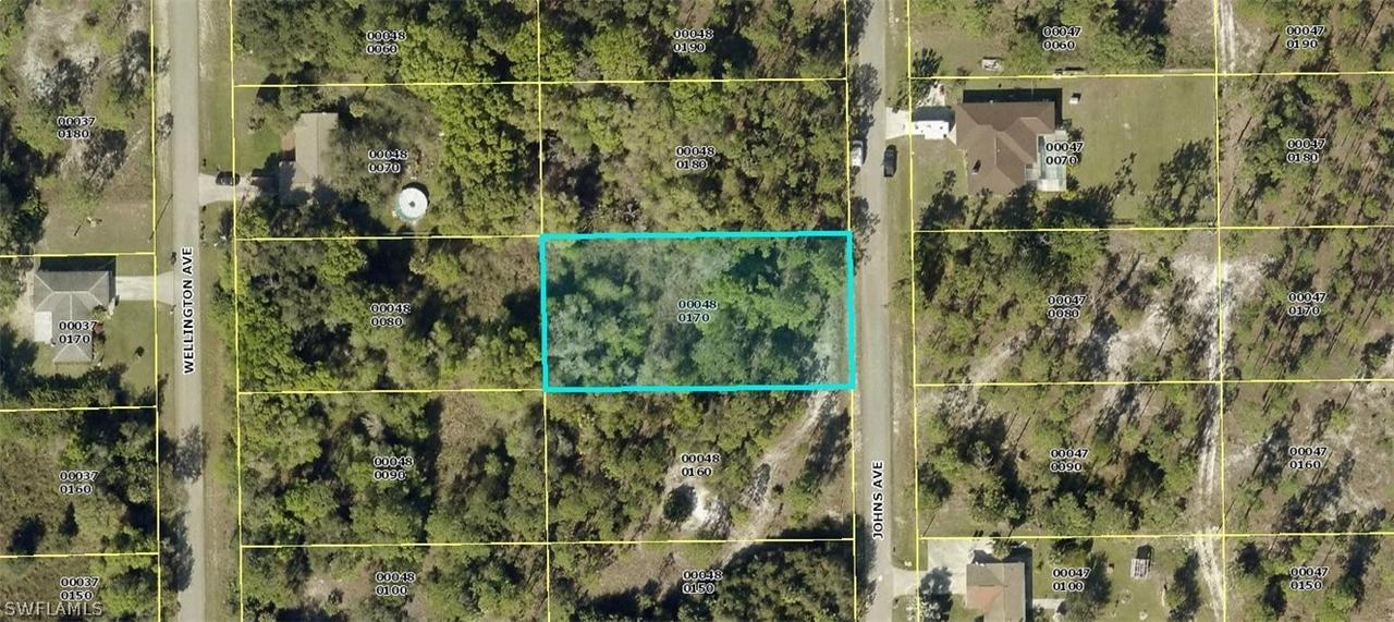 309 Johns Ave., Lehigh Acres, FL 33936