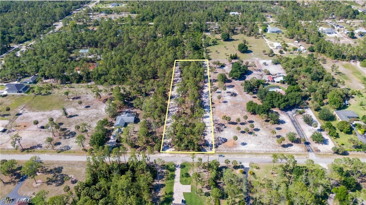 939 22nd Ave., Naples, FL 34120