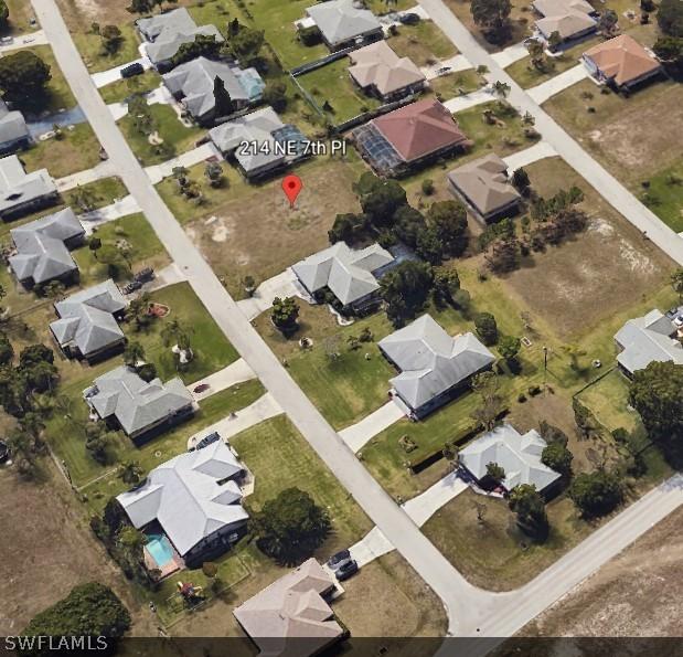 214 NE 7th Pl., Cape Coral, FL 33909