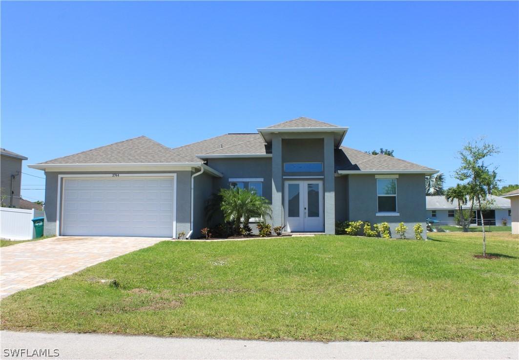 3744 SW Santa Barbara Pl., Cape Coral, FL 33914