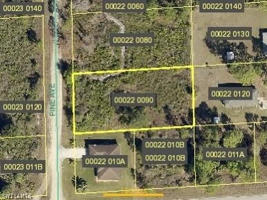 1752 Pine Ave., Lehigh Acres, FL 33972