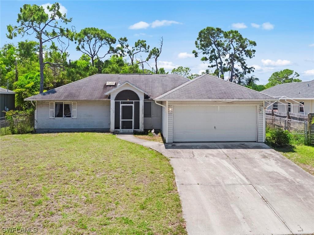 4617 Catalina Ln., Bonita Springs, FL 34134