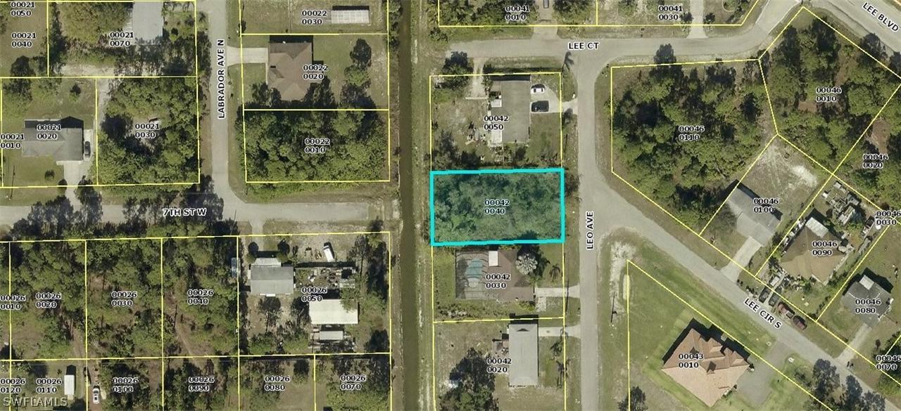 607 Leo Ave., Lehigh Acres, FL 33971