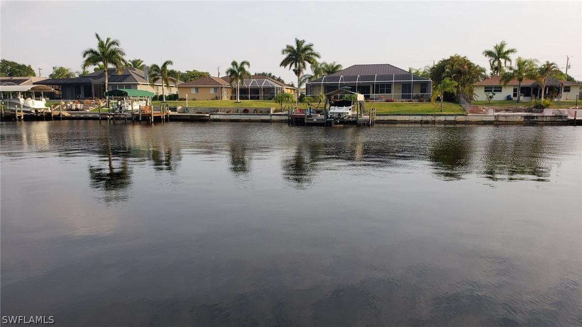 919 SE 21st St., Cape Coral, FL 33990