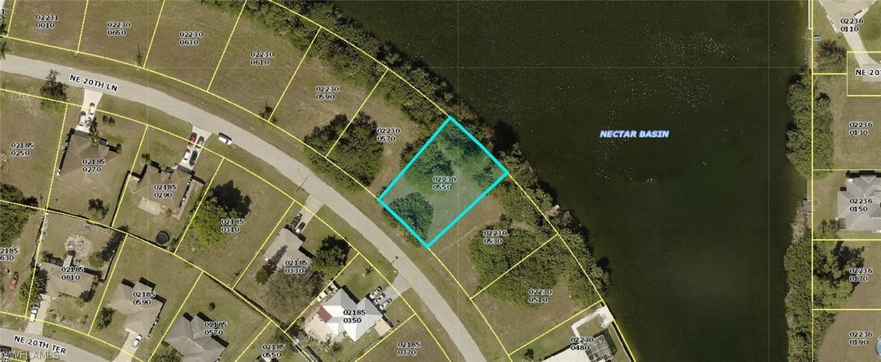 2137 NE 20th Ln., Cape Coral, FL 33909