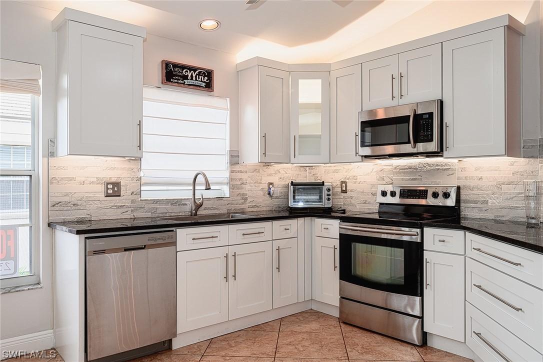 3720 Fieldstone Blvd. #705, Naples, FL 34109
