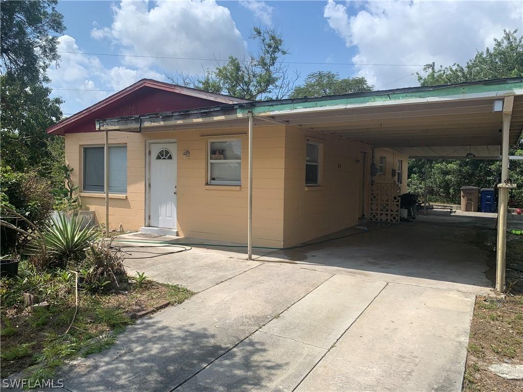 48 Abaco St., Lehigh Acres, FL 33936