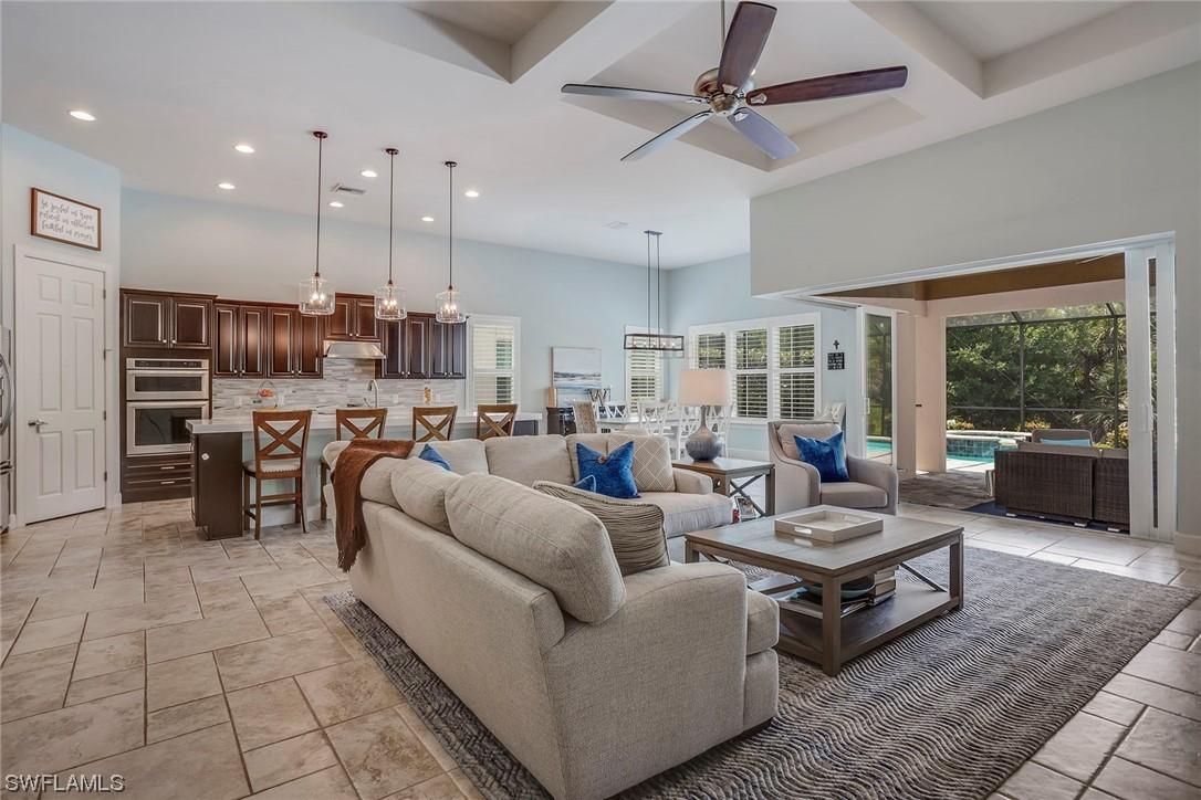 10384 Yorkstone Dr., Bonita Springs, FL 34135