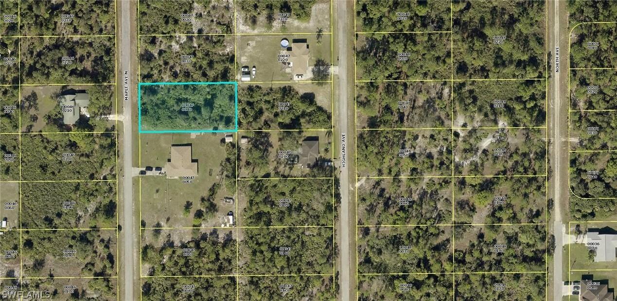 716 Maple Ave., Lehigh Acres, FL 33972
