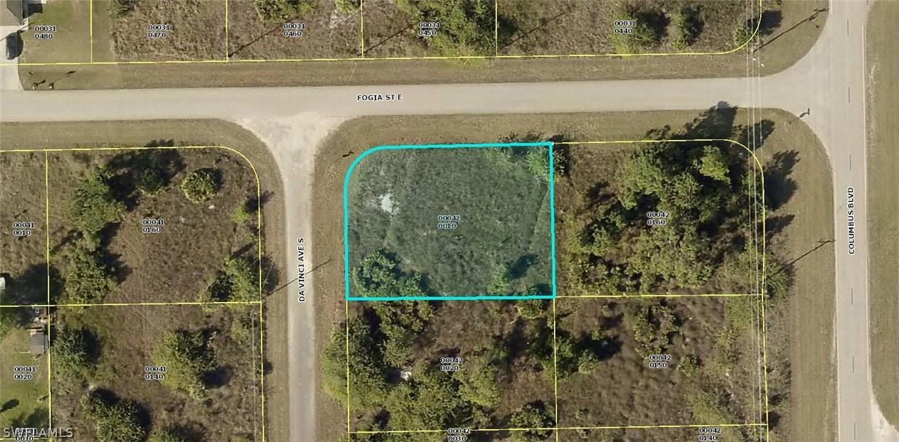831 Da Vinci Ave., Lehigh Acres, FL 33974
