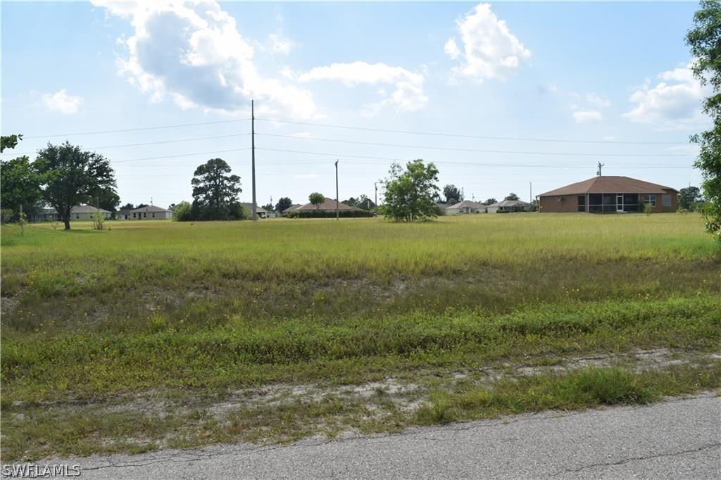 1410 NE Juanita Pl., Cape Coral, FL 33909