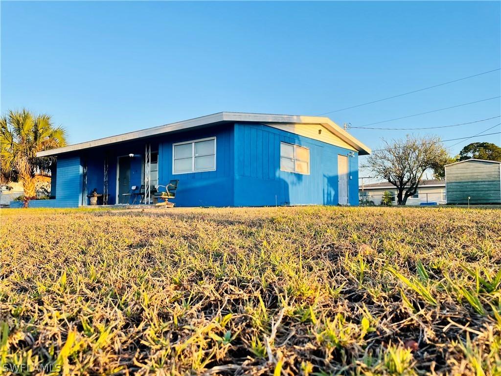 200 Oregon Rd., Lehigh Acres, FL 33936