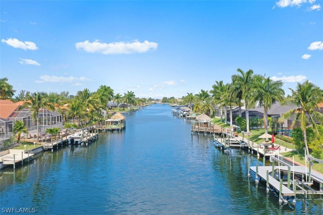 2108 SW 40th Ter., Cape Coral, FL 33914