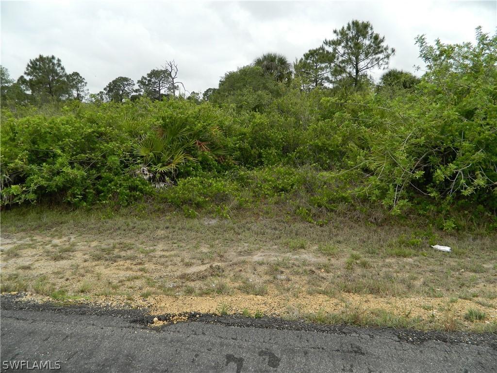 1521 Cortez Ave., Lehigh Acres, FL 33972