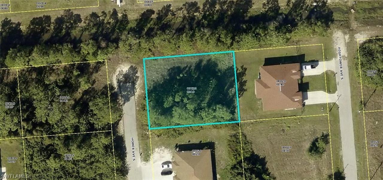 301/303 Homer Ave., Lehigh Acres, FL 33973