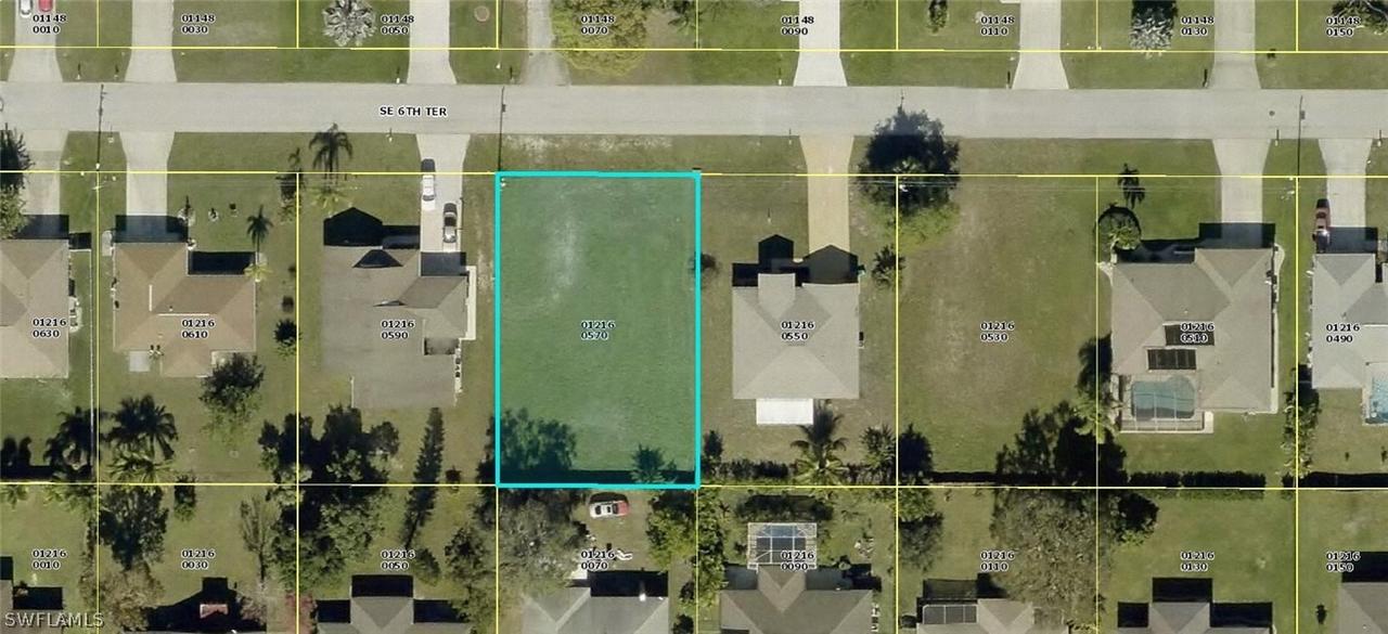 230 SE 6th Ter., Cape Coral, FL 33990