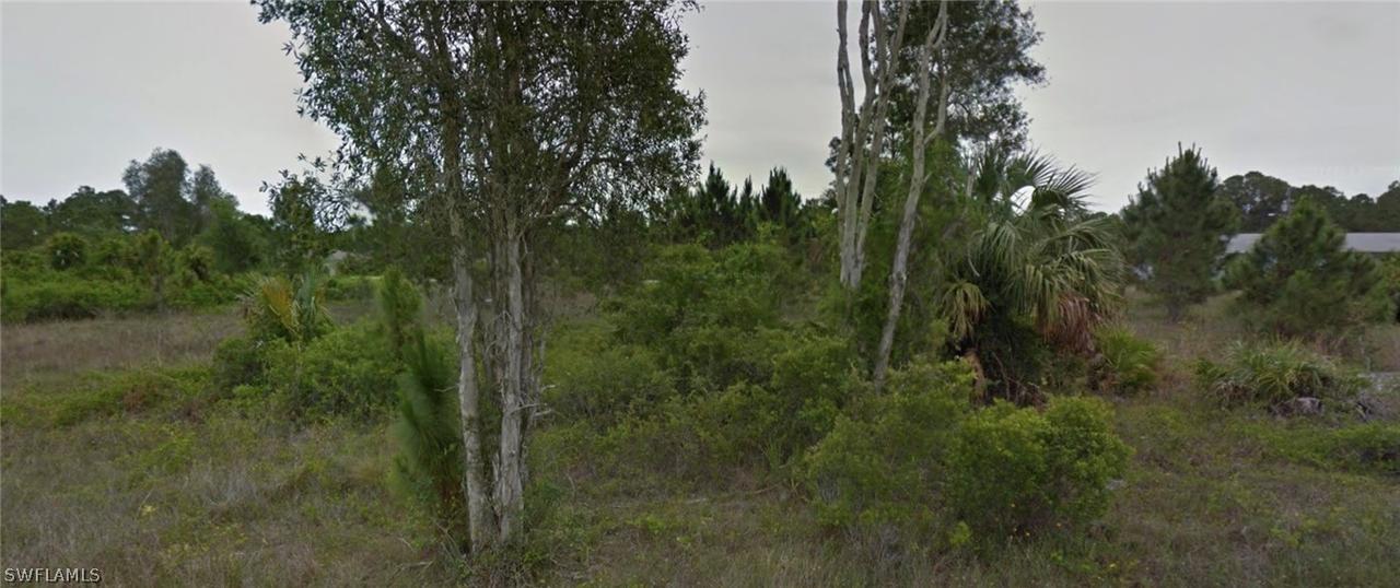 849/851 Bedford Dr., Lehigh Acres, FL 33974