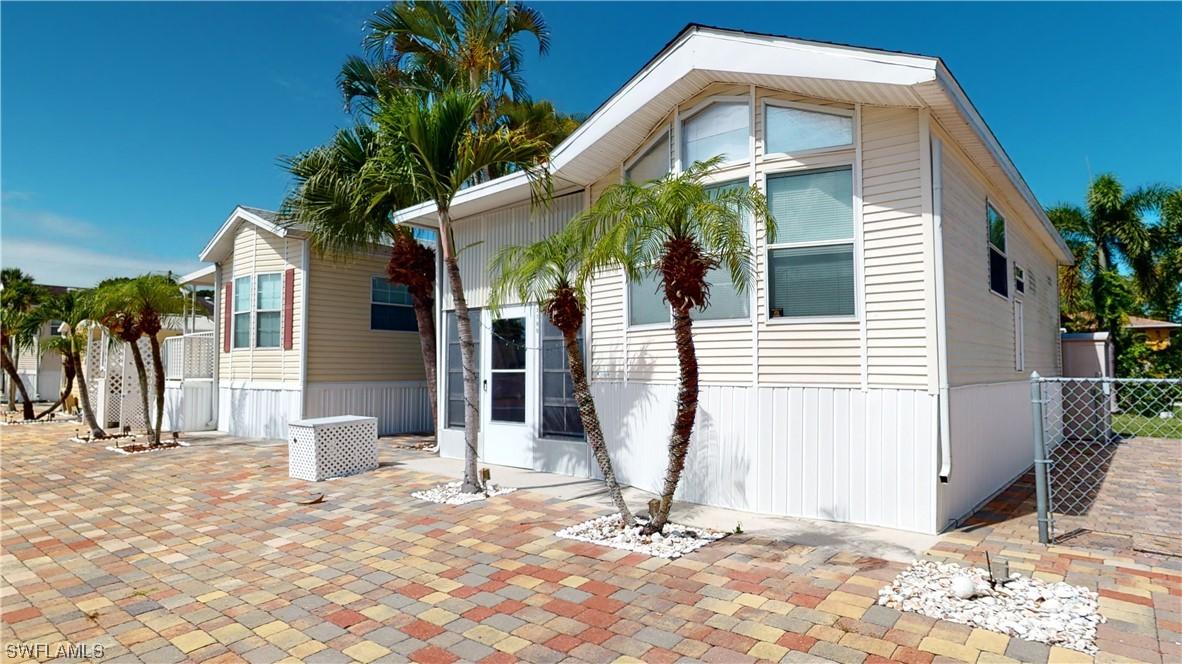 3705 Lemon Twist Loop, Bonita Springs, FL 34134