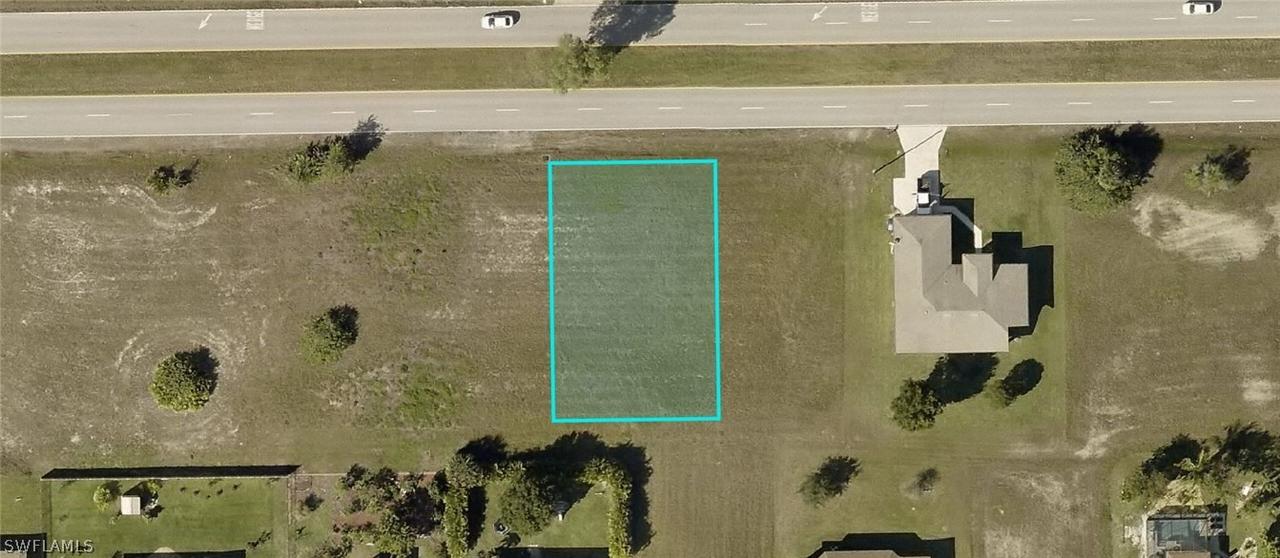 2918 Diplomat Pkwy., Cape Coral, FL 33993