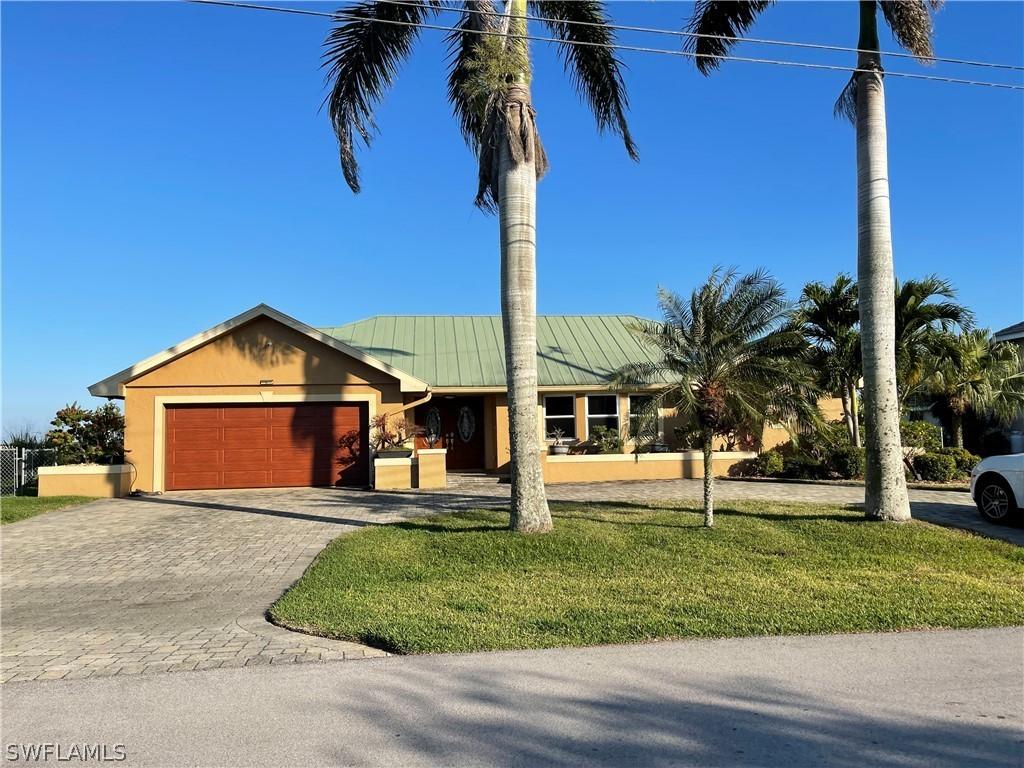 2612 SE 28th St., Cape Coral, FL 33904