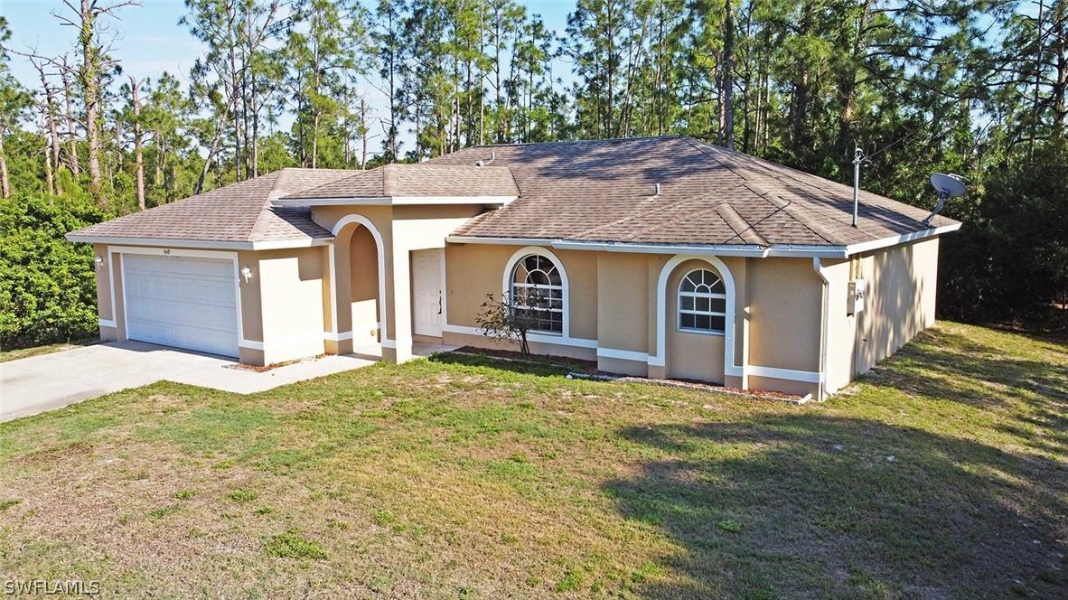940 Barcelona St., Lehigh Acres, FL 33974