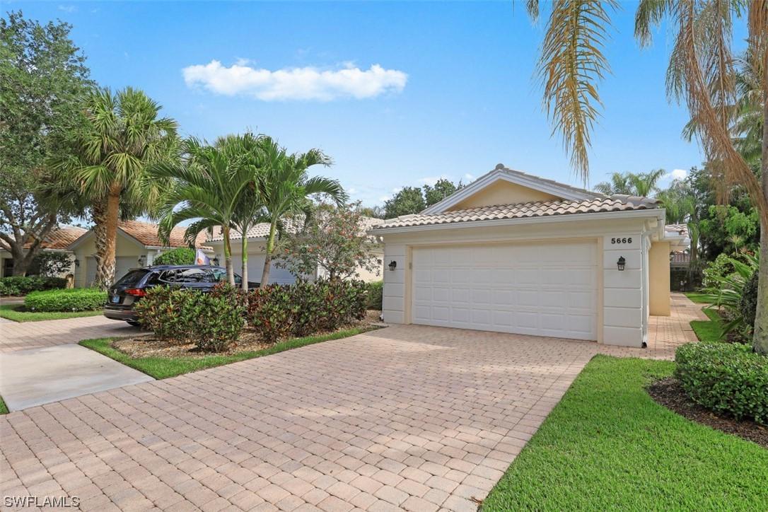 5666 Eleuthera Way, Naples, FL 34119