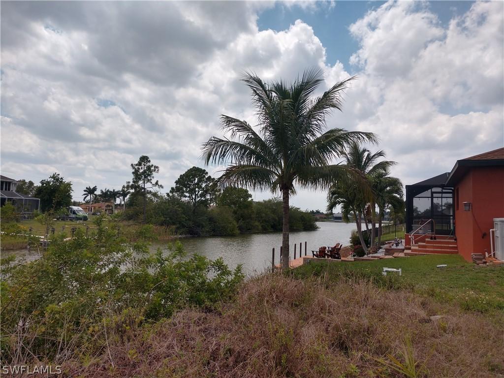 420 NE 18th St., Cape Coral, FL 33909